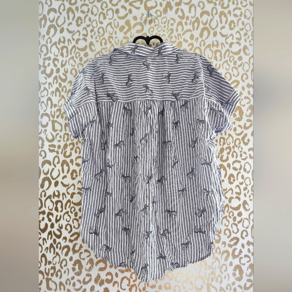 Zebra Blouse - Picture 3 of 6